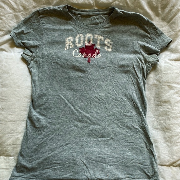 Roots T-Shirt - Picture 2 of 4